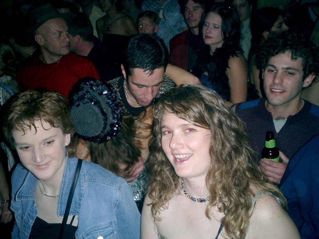 nye098.jpg